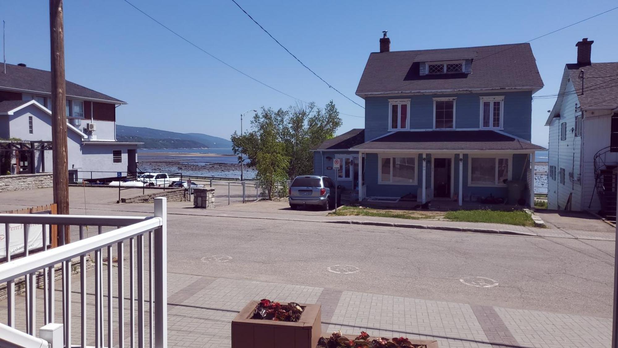 Petit Hotel Amara La Malbaie Exterior photo